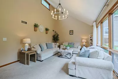2940 Timberview Drive, Cincinnati, OH 45211 - Photo 11