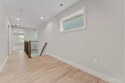 1906 Pogue Avenue #B, Cincinnati, OH 45208 - Photo 17