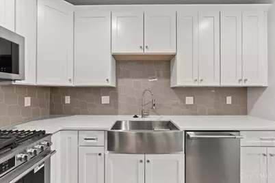1906 Pogue Avenue #B, Cincinnati, OH 45208 - Photo 13