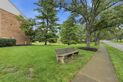 5983 Meadowcreek Drive #4, Milford, OH 45150 - Photo 21
