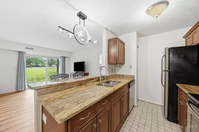 5983 Meadowcreek Drive #4, Milford, OH 45150 - Photo 13