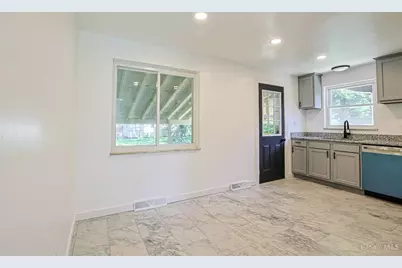 9173 Neil Drive, Colerain Township, OH 45231 - Photo 25