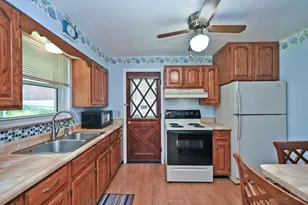 3763 Frondorf Ave, Green Township, OH 45211 - Photo 11