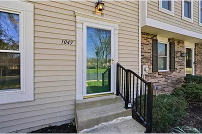 1049 Stratford Court, Loveland, OH 45140 - Photo 3