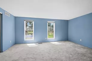 1049 Stratford Ct, Loveland, OH 45140 - Photo 15