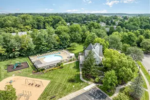 7751 Crystal Lake Ln, Hamilton Township, OH 45039 - Photo 25