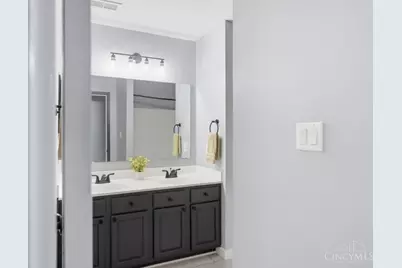 740 Oak Forest Drive, Hamilton Township, OH 45152 - Photo 27