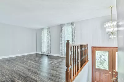 2280 Chesterfield Lane, Batavia Township, OH 45103 - Photo 5
