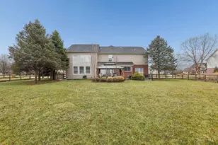 8179 Worcester Dr, Hamilton Township, OH 45039 - Photo 43