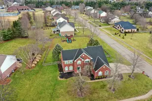 8179 Worcester Dr, Hamilton Township, OH 45039 - Photo 49