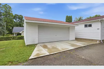 310 N Gebhart Church Road, Miamisburg, OH 45342 - Photo 3