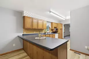 310 N Gebhart Church Rd, Miamisburg, OH 45342 - Photo 17