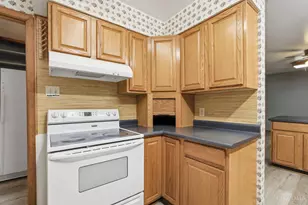 310 N Gebhart Church Rd, Miamisburg, OH 45342 - Photo 13