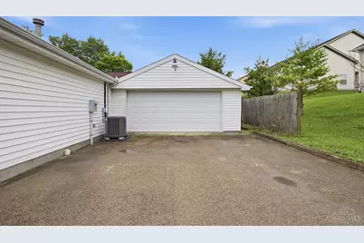 310 N Gebhart Church Road, Miamisburg, OH 45342 - Photo 5