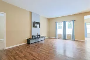 7307 Hunters Ridge Ln, Colerain Township, OH 45248 - Photo 5