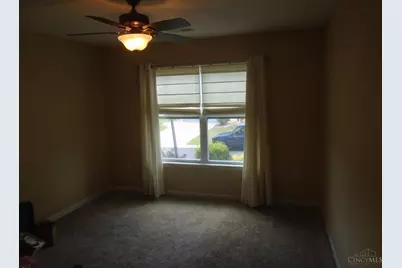 74 W Persimmon Drive, Hamilton, OH 45013 - Photo 21