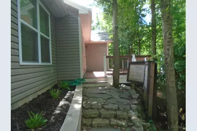 74 Persimmon Drive W, Hamilton, OH 45013 - Photo 5