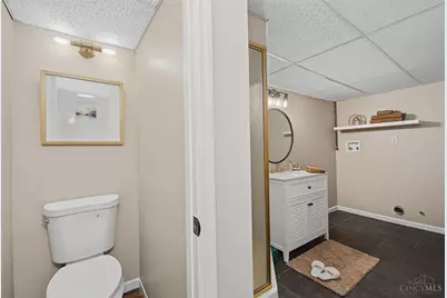2479 Hudson, Norwood, OH 45212 - Photo 27