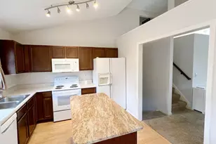 1449 Breckenridge Dr, Batavia Township, OH 45102 - Photo 9