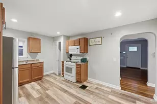 6924 Gloria Dr, Cincinnati, OH 45239 - Photo 13