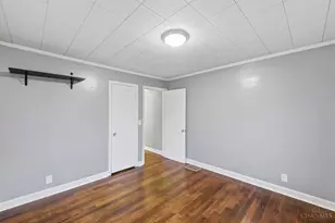 6924 Gloria Dr, Cincinnati, OH 45239 - Photo 23