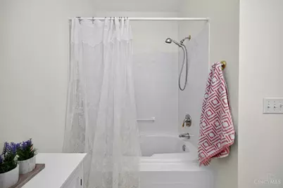 322 Lauryn Meadows Court, Fairfield, OH 45014 - Photo 39
