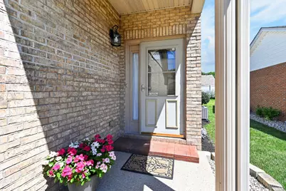 322 Lauryn Meadows Court, Fairfield, OH 45014 - Photo 5