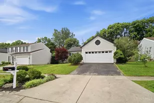 9575 Deer Track Rd, West Chester, OH 45069 - Photo 3