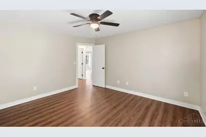 9575 Deer Track Road, West Chester, OH 45069 - Photo 19