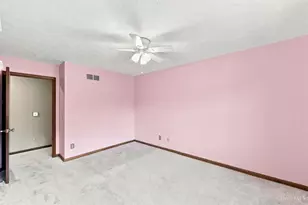 6980 Dovehill Ln, Green Township, OH 45248 - Photo 25