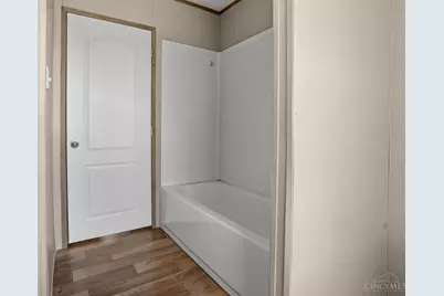 3605 S State Route 72, Wayne Township, OH 45169 - Photo 23