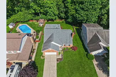 8684 Beckys Ridge Drive, Colerain Township, OH 45251 - Photo 3