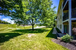 12171 Regency Run Ct, Springfield Township, OH 45240 - Photo 19