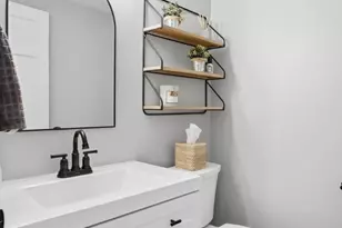 8755 Meadowview Dr, West Chester, OH 45069 - Photo 25