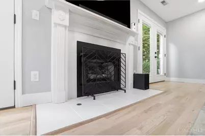 8755 Meadowview Drive, West Chester, OH 45069 - Photo 11