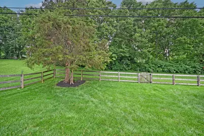 12193 Bath Court, Cincinnati, OH 45241 - Photo 45