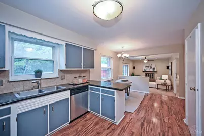 12193 Bath Court, Cincinnati, OH 45241 - Photo 13