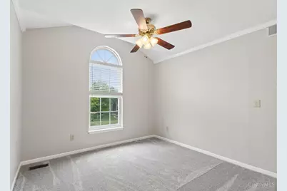 8612 Charleston Woods Drive, Deerfield Township, OH 45040 - Photo 21