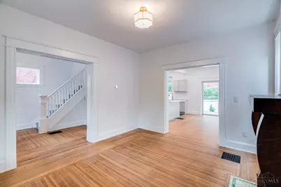 2280 Highland Avenue, Norwood, OH 45212 - Photo 9