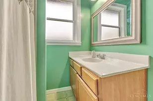 5415 Lester Rd, Cincinnati, OH 45213 - Photo 21