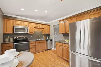 621 Covedale Avenue #3, Delhi Township, OH 45238 - Photo 7