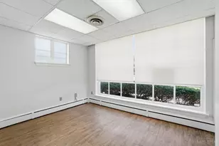2340 Laredo Ave, Cincinnati, OH 45206 - Photo 9