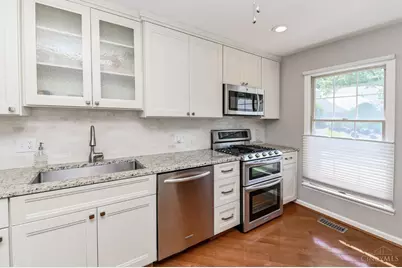 3658 Herschel, Cincinnati, OH 45208 - Photo 9