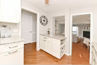 3658 Herschel Avenue, Cincinnati, OH 45208 - Photo 9