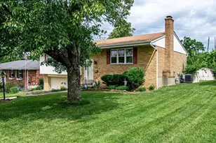 3762 Ridgedale Dr, Green Township, OH 45247 - Photo 5