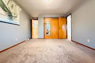 3762 Ridgedale Dr, Green Township, OH 45247 - Photo 19