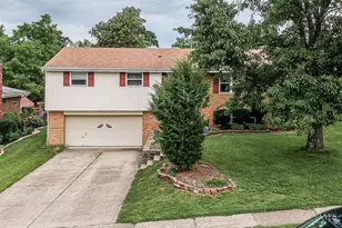 3762 Ridgedale Dr, Green Township, OH 45247 - Photo 3