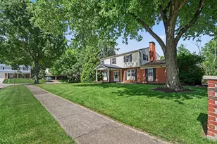 1896 Velma Ct, Anderson Township, OH 45255 - Photo 3