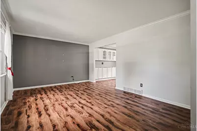 1896 Velma Court, Cincinnati, OH 45255 - Photo 7