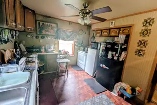 1390 Olt Rd, Jefferson Twp, OH 45417 - Photo 11